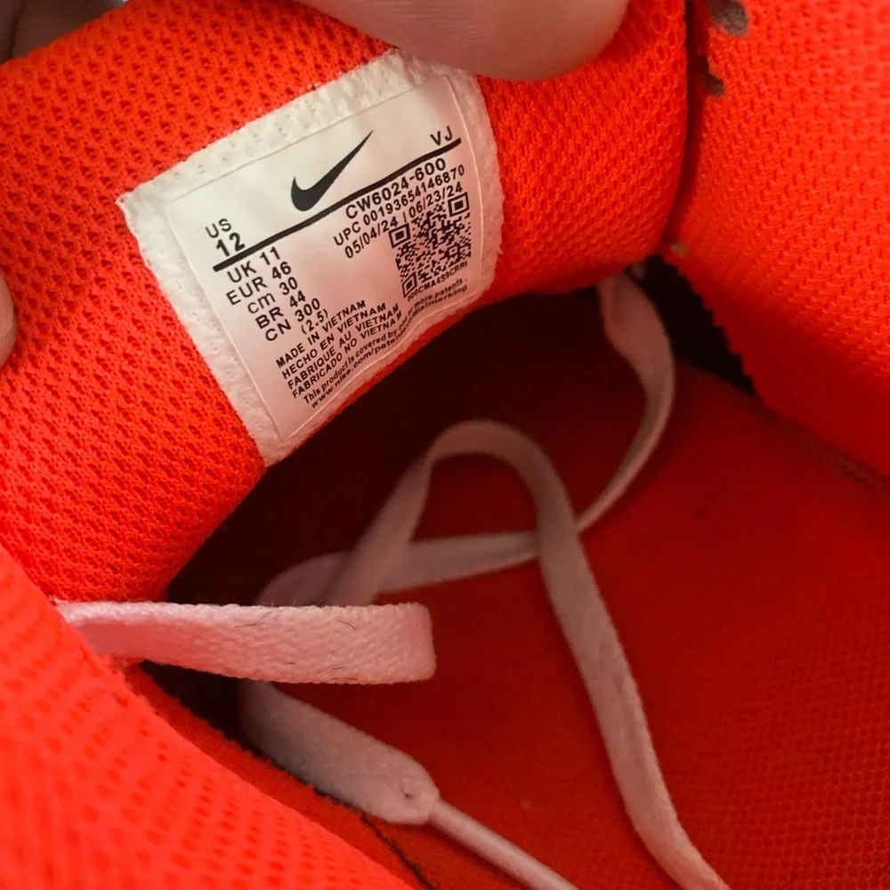 Nike Air Max 90 Camo HQ R3P - Picture 8 of 9